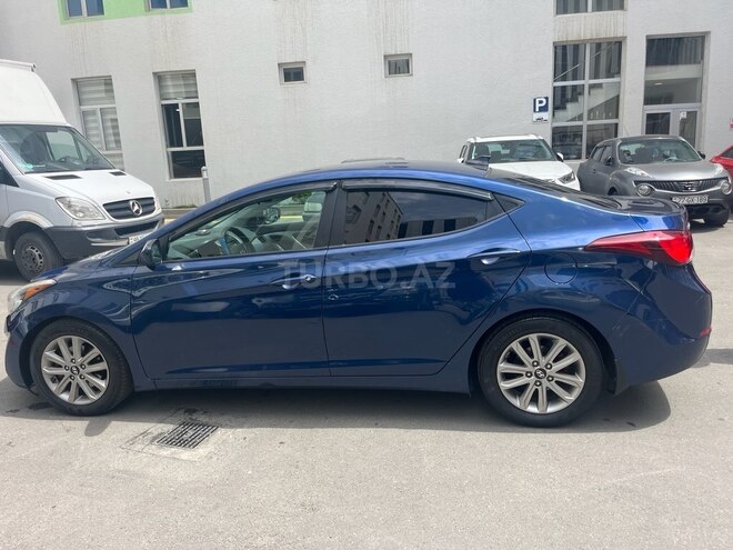 Hyundai Elantra 2015, 124,000 km - 1.8 l - Bakı