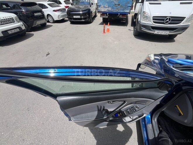 Hyundai Elantra 2015, 124,000 km - 1.8 l - Bakı