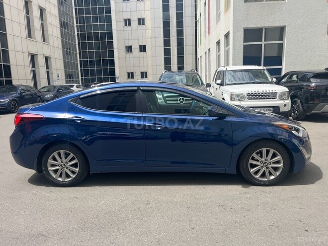 Hyundai Elantra 2015, 124,000 km - 1.8 l - Bakı