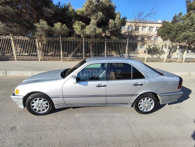Mercedes C 230 1998, 460,000 km - 2.3 l - Bakı