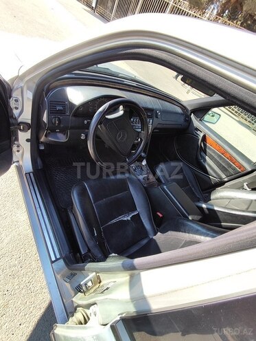 Mercedes C 230 1998, 460,000 km - 2.3 l - Bakı