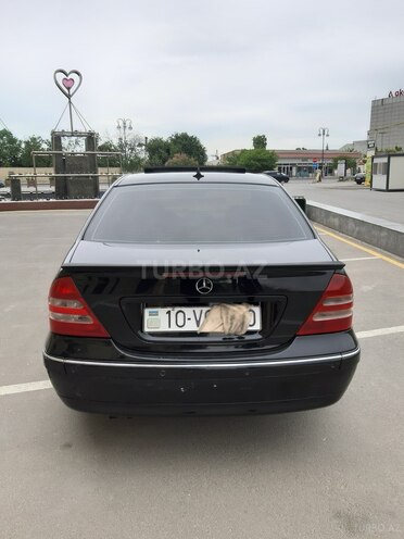 Mercedes C 240 2001, 232,000 km - 2.4 l - Bakı