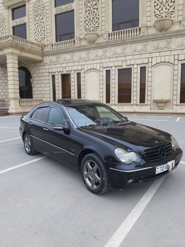 Mercedes C 240 2001, 232,000 km - 2.4 l - Bakı