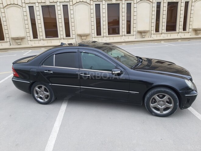 Mercedes C 240 2001, 232,000 km - 2.4 l - Bakı