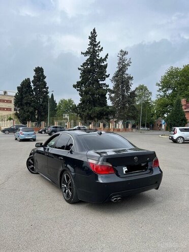 BMW 525 2005, 272,000 km - 2.5 l - Gəncə