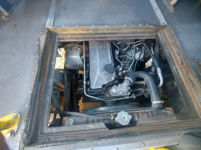 Isuzu Ecobus 2012, 190,000 km - 4.6 l - Qusar