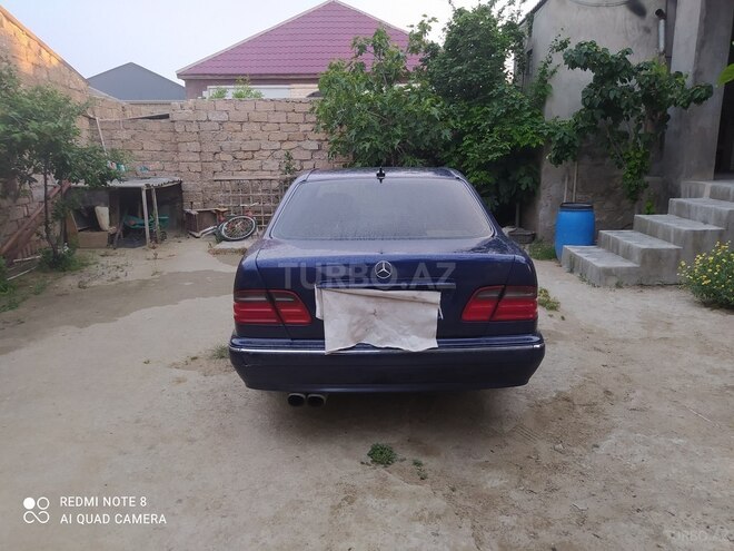 Mercedes E 200 1999, 412,075 km - 2.0 l - Bakı