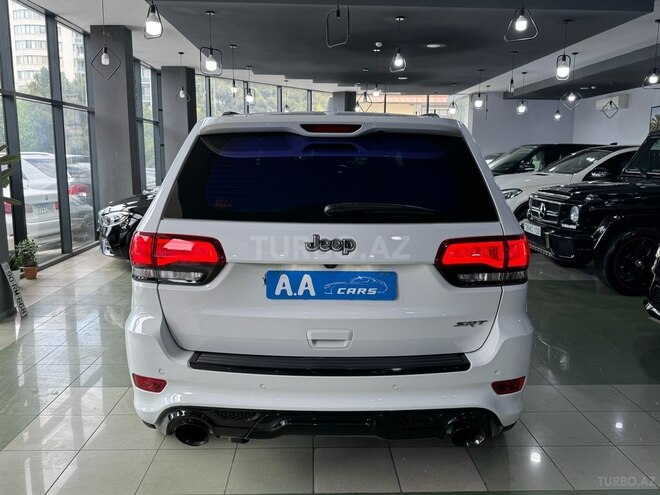 Jeep Grand Cherokee 2014, 97,000 km - 6.4 л - Bakı