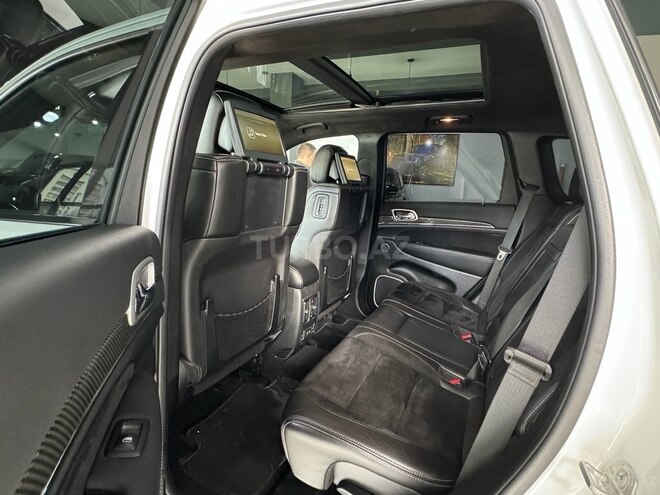 Jeep Grand Cherokee 2014, 97,000 km - 6.4 л - Bakı