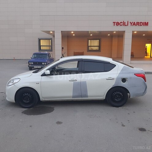 Nissan Sunny 2013, 158,500 km - 1.2 l - Bakı