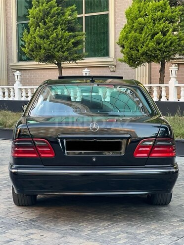 Mercedes E 220 d 2000, 325,000 km - 2.2 л - Bakı