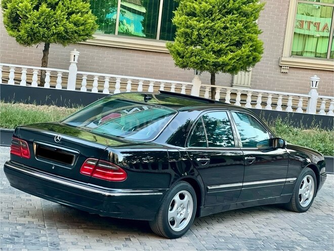 Mercedes E 220 d 2000, 325,000 km - 2.2 л - Bakı