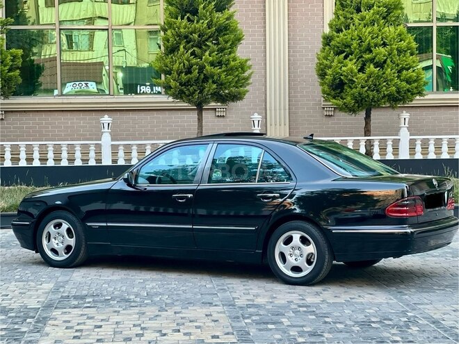 Mercedes E 220 d 2000, 325,000 km - 2.2 л - Bakı