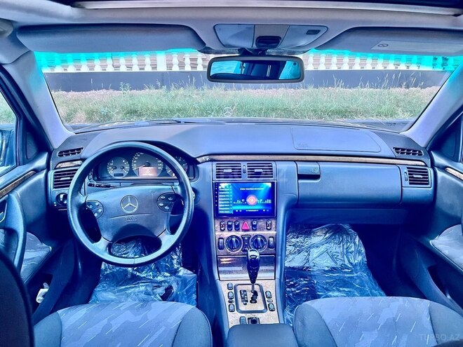 Mercedes E 220 d 2000, 325,000 km - 2.2 л - Bakı