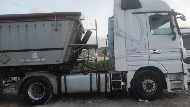 Mercedes Actros 1844 2010, 341,000 km - 12.0 l - Bakı