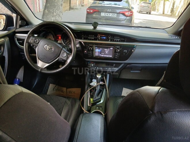 Toyota Corolla 2014, 165,190 km - 1.8 l - Bakı