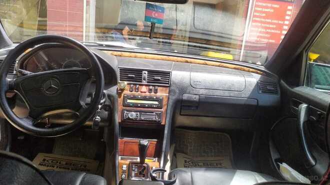Mercedes C 240 1999, 366,000 km - 2.4 л - Bakı