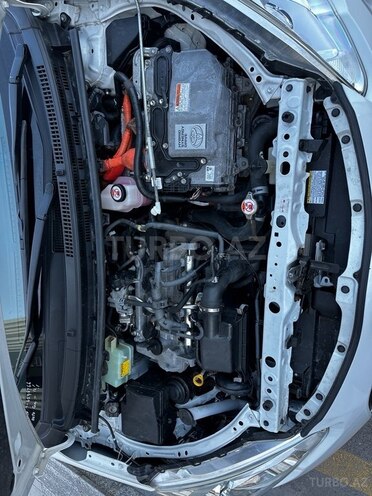 Toyota Prius C 2017, 78,000 km - 1.5 l - Bakı