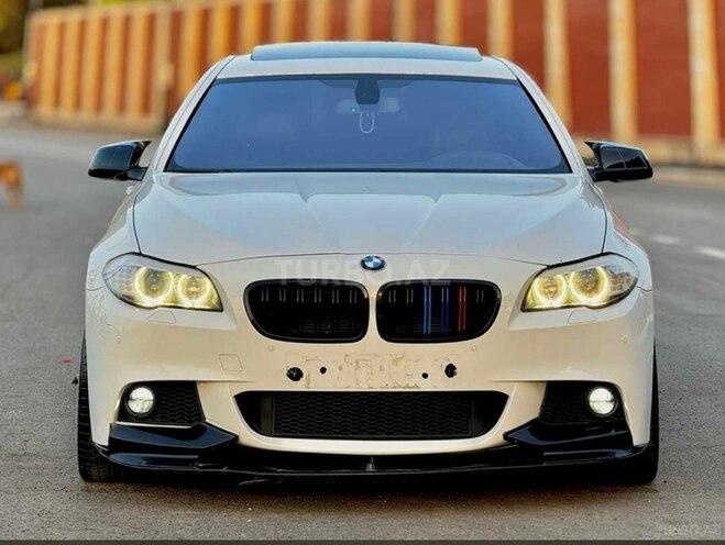 BMW 528 2012, 210,000 km - 2.0 l - Gəncə