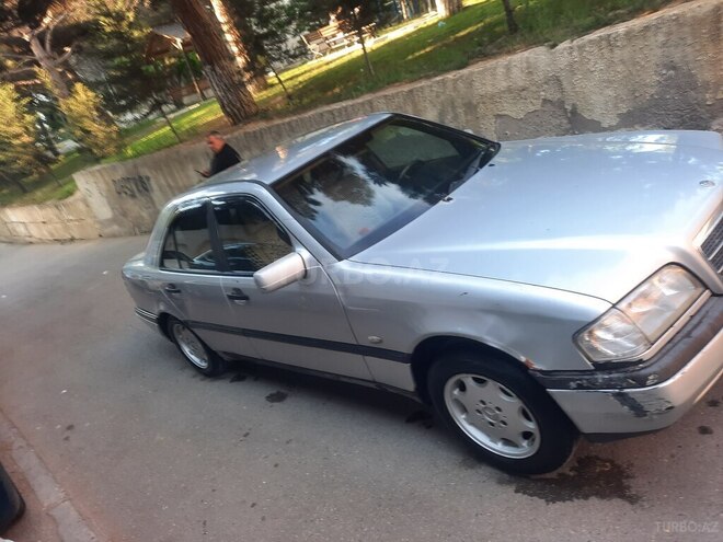 Mercedes C 220 d 1996, 325,466 km - 2.2 л - Bakı