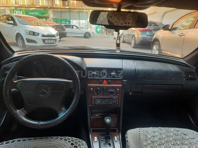 Mercedes C 220 d 1996, 325,466 km - 2.2 л - Bakı