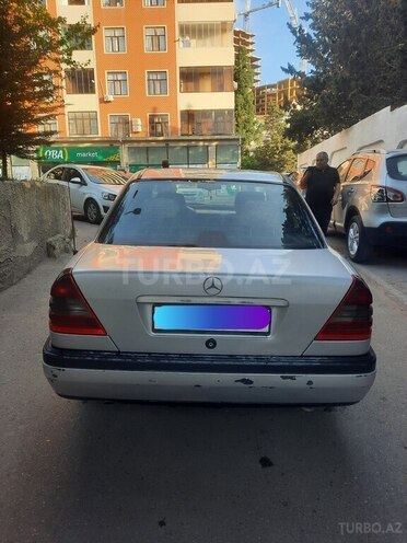 Mercedes C 220 d 1996, 325,466 km - 2.2 л - Bakı