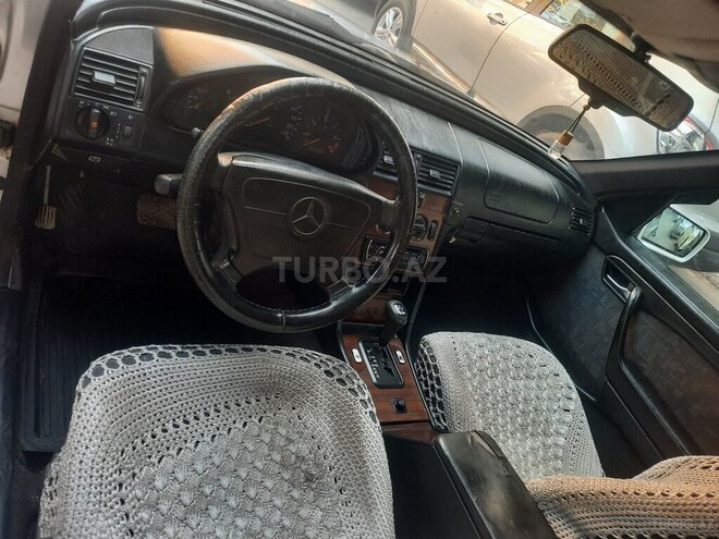 Mercedes C 220 d 1996, 325,466 km - 2.2 л - Bakı