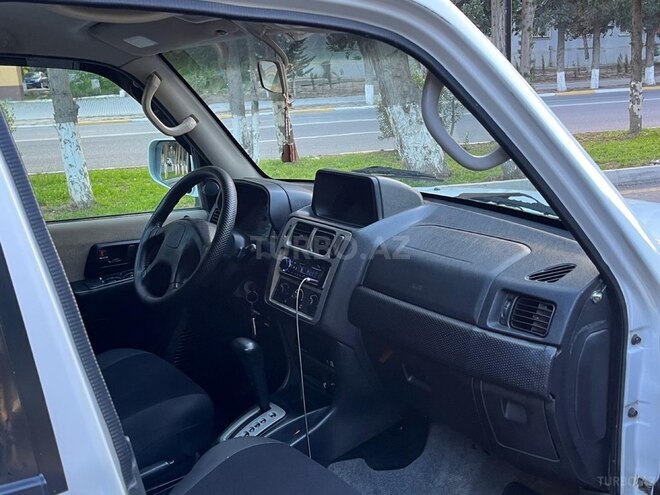 Mitsubishi Pajero io 2002, 276,543 km - 2.0 l - Bakı