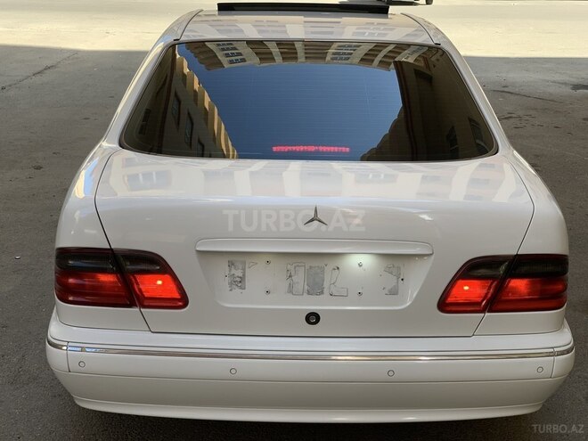 Mercedes E 320 2000, 134,628 km - 3.2 л - Bakı