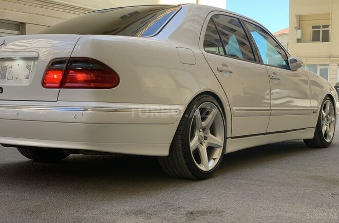 Mercedes E 320 2000, 134,628 km - 3.2 л - Bakı