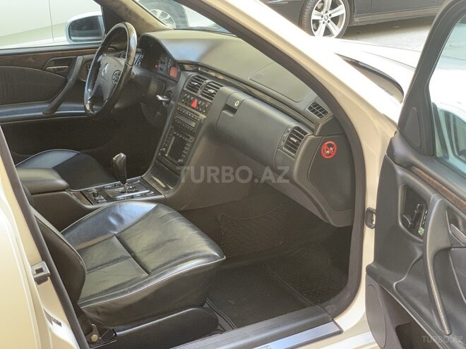 Mercedes E 320 2000, 134,628 km - 3.2 л - Bakı