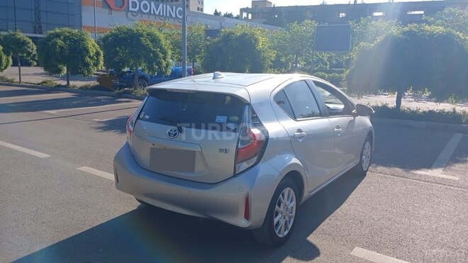Toyota Aqua 2019, 32,000 km - 1.5 l - Bakı