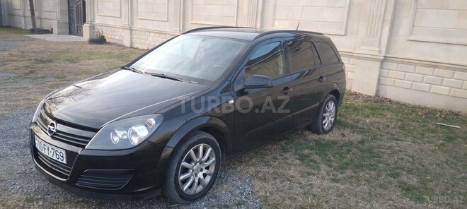 Opel Astra 2005, 222,000 km - 1.4 l - Ucar