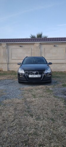 Opel Astra 2005, 222,000 km - 1.4 l - Ucar