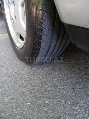Mercedes E 230 1997, 240,000 km - 2.3 l - Mingəçevir