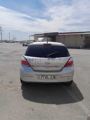 Opel Astra 2004, 237,000 km - 1.4 l - Bakı