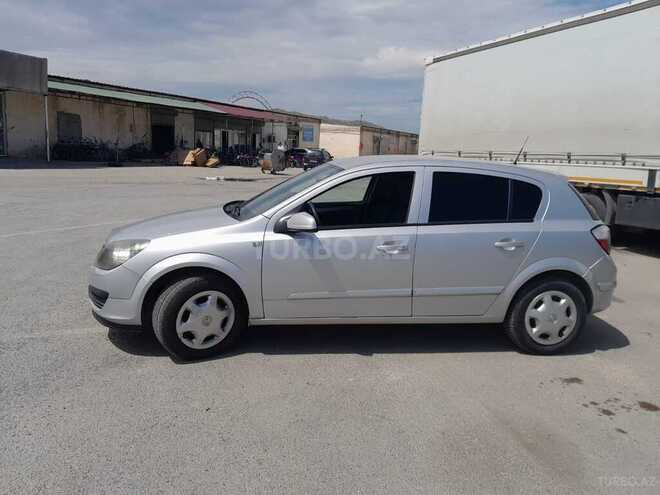 Opel Astra 2004, 237,000 km - 1.4 l - Bakı