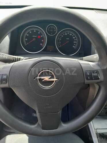 Opel Astra 2004, 237,000 km - 1.4 l - Bakı