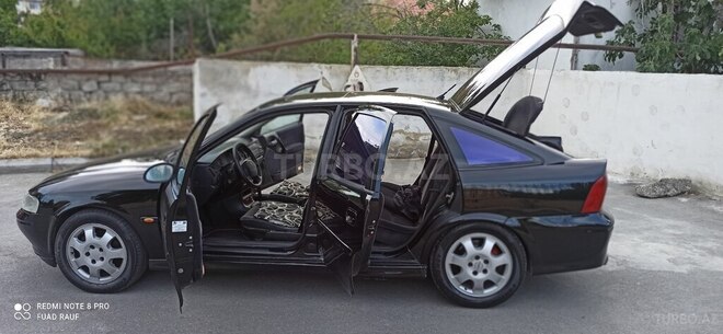 Opel Vectra 1999, 327,000 km - 2.0 l - Bakı