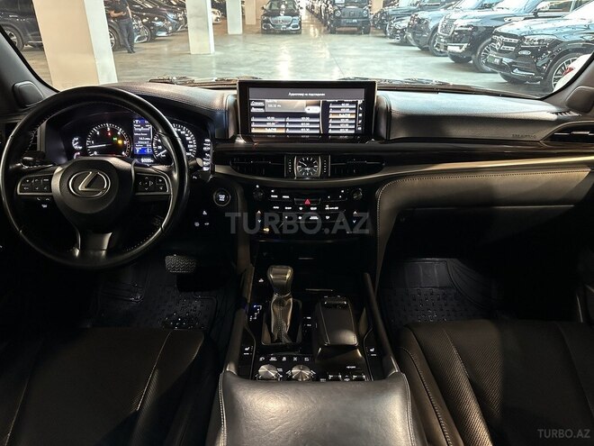 Lexus LX 450d