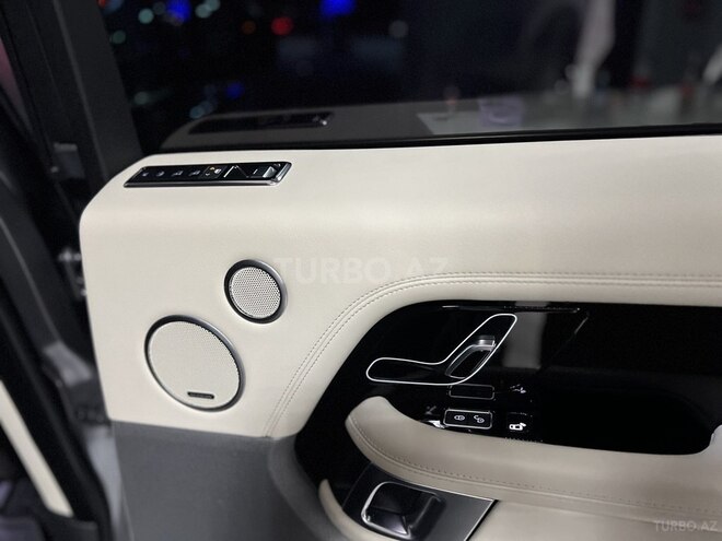 Land Rover Range Rover 2018, 62,000 km - 3.0 л - Bakı