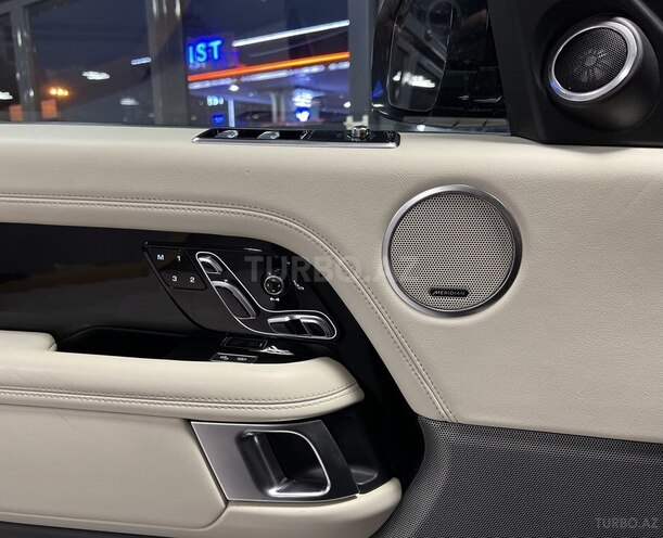 Land Rover Range Rover 2018, 62,000 km - 3.0 л - Bakı