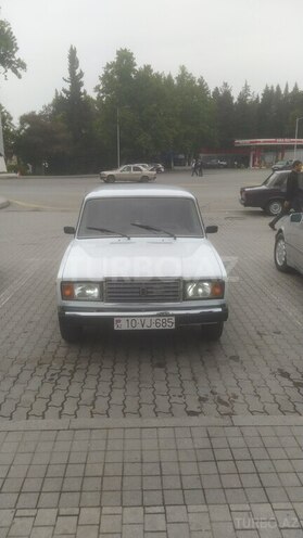 LADA (VAZ) 2107 2007, 87,600 km - 1.6 л - Salyan