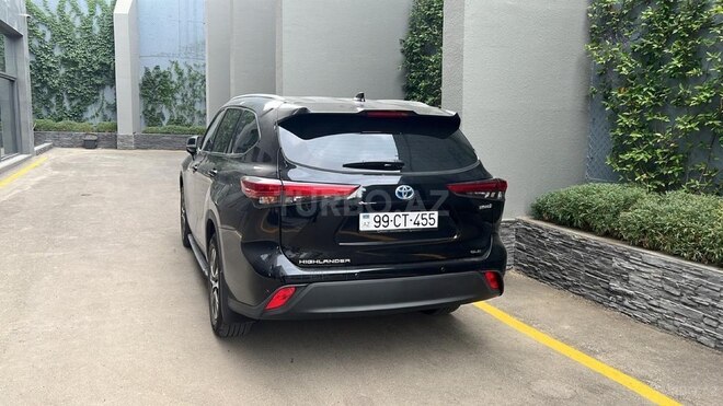 Toyota Highlander 2022, 29,000 km - 2.5 l - Bakı