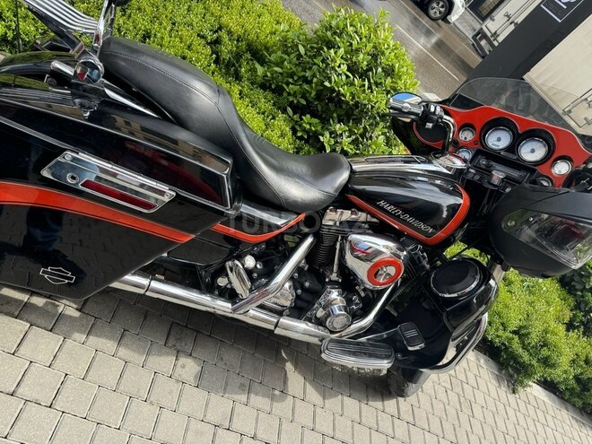 Harley-Davidson Touring Street Glide