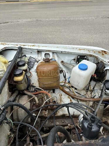 LADA (VAZ) 2106 1986, 99,000 km - 1.5 l - Salyan