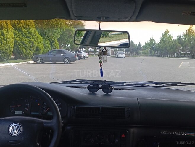 Volkswagen Passat 2000, 321,450 km - 1.8 l - Sumqayıt