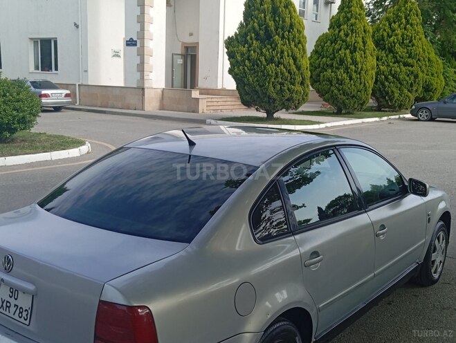Volkswagen Passat 2000, 321,450 km - 1.8 l - Sumqayıt