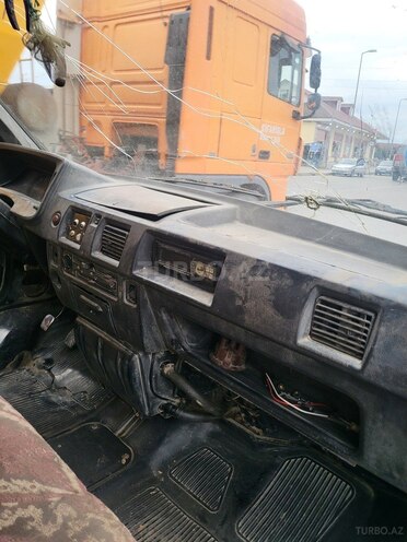 GAZ 3102 1987, 185,000 km - 2.4 l - Sabirabad