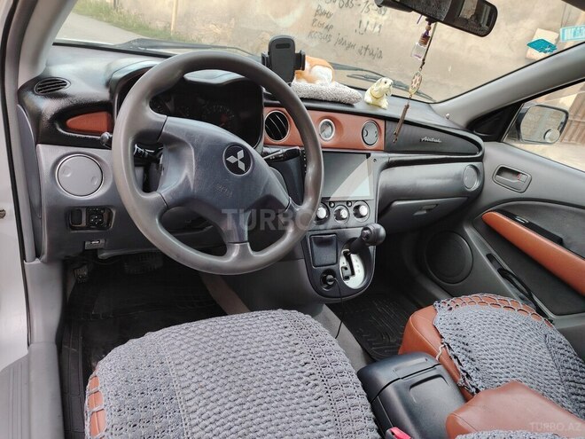 Mitsubishi Airtrek 2001, 233,500 km - 2.0 л - Bakı
